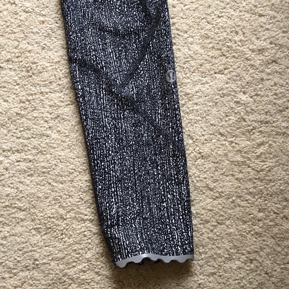Lululemon Tight Stuff Tight - Picture 4 of 6